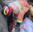 滚石打翻挖掘机驾驶员被困 盈江消防驰援[图] - 消防网