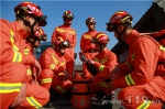 北京故宫消防中队：为两会站岗 为平安护航 - 消防网