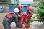 暴雨致村庄被淹 广西消防安全救援转移16人 - 消防网