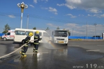 新疆消防联合多部门开展危化品道路交通事故演练 - 消防网