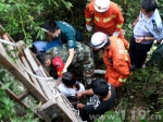 广元：女子失足掉下6米山崖 消防成功救援 - 消防网