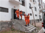 墙体倒塌1男子被困 云南镇沅消防迅速解救 - 消防网
