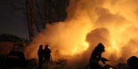 垃圾堆起火燃烧猛烈 内蒙古呼市消防成功处置 - 消防网