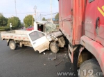 小货车迎面撞大货车 浙江武义消防扩张救司机 - 消防网