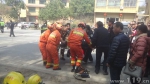 中巴车侧翻致使多人被困 湖南长沙消防紧急营救 - 消防网