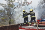 马坎生态园山火肆虐 消防联合多部门扑救十多个小时 - 消防网