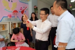 用爱温暖每颗童心 ——天津市副市长康义与孩子们共度六一儿童节 - 民政厅
