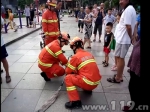 婴儿脚被座椅卡住 湖南消防三分钟解救 - 消防网