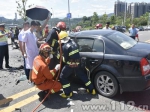 两车相撞一人被困 重庆涪陵消防紧急救援 - 消防网