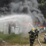铁皮房突然着火泉州消防紧急处置 - 消防网