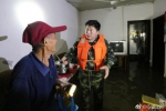 安徽淮北消防：暴雨中紧急转移 一个都不能少 - 消防网