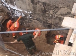 在建工地土堆坍塌埋压两人 内蒙古呼市消防施救 - 消防网