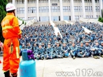华侨大学开展消防演练 无人机运送防毒面罩 - 消防网