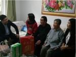 咸水沽镇永安里社区重阳节慰问社区老党员、老志愿者 - 民政厅