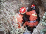 三轮车侧翻路沟里 易门消防急救被困者[图] - 消防网