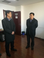 市委、市政府领导同志赴市旅游局检查指导春节黄金周假日旅游工作 - 旅游局