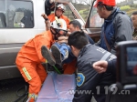 两车相撞致多人被困 贵州消防救援 - 消防网