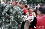 救灾第一天:九寨沟6万人完成大转移 勿忘这些身影 - 消防网